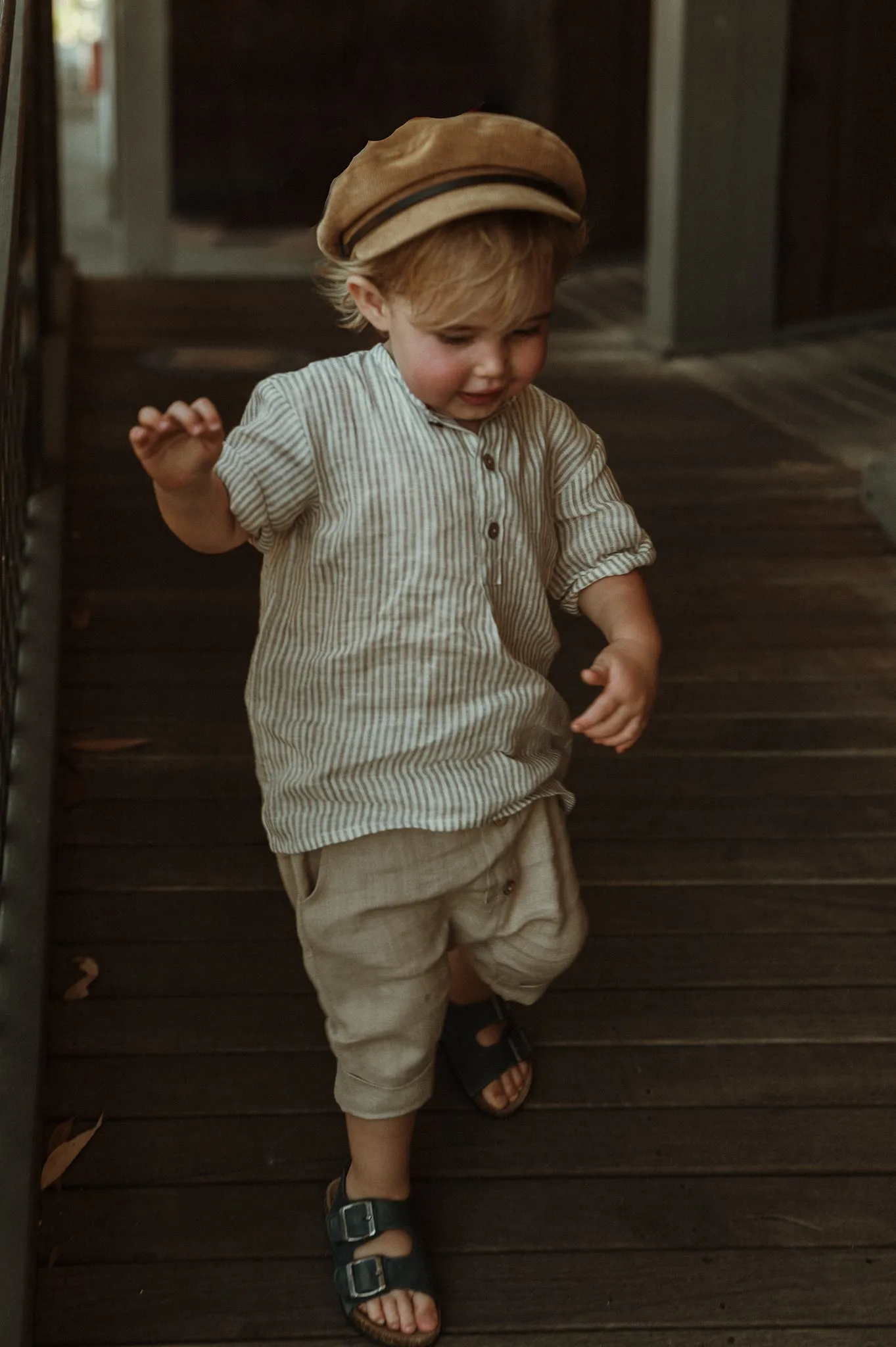 Green Smoke Linen Buttoned Shorts