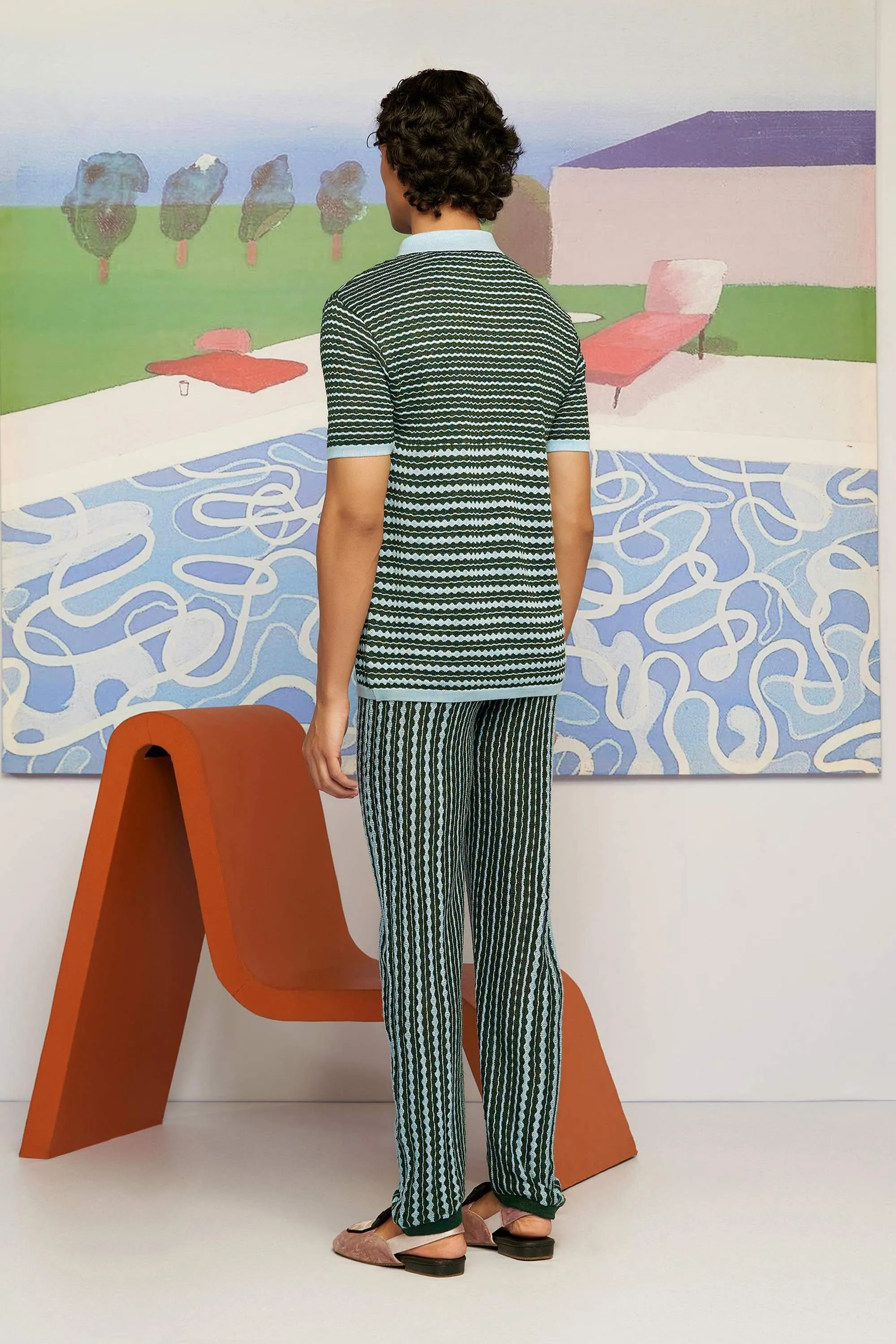 Knitted Ascend Wave Shirt with Contrast Collar