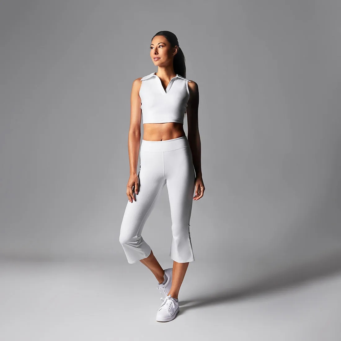 TaviSculpt™ High Waisted Crop Flare Leggings