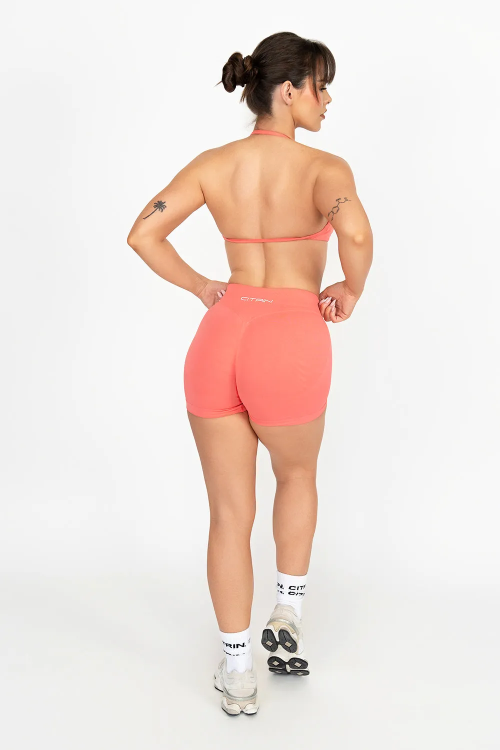 TRUE SHAPE 4.5" SHORT - CORAL