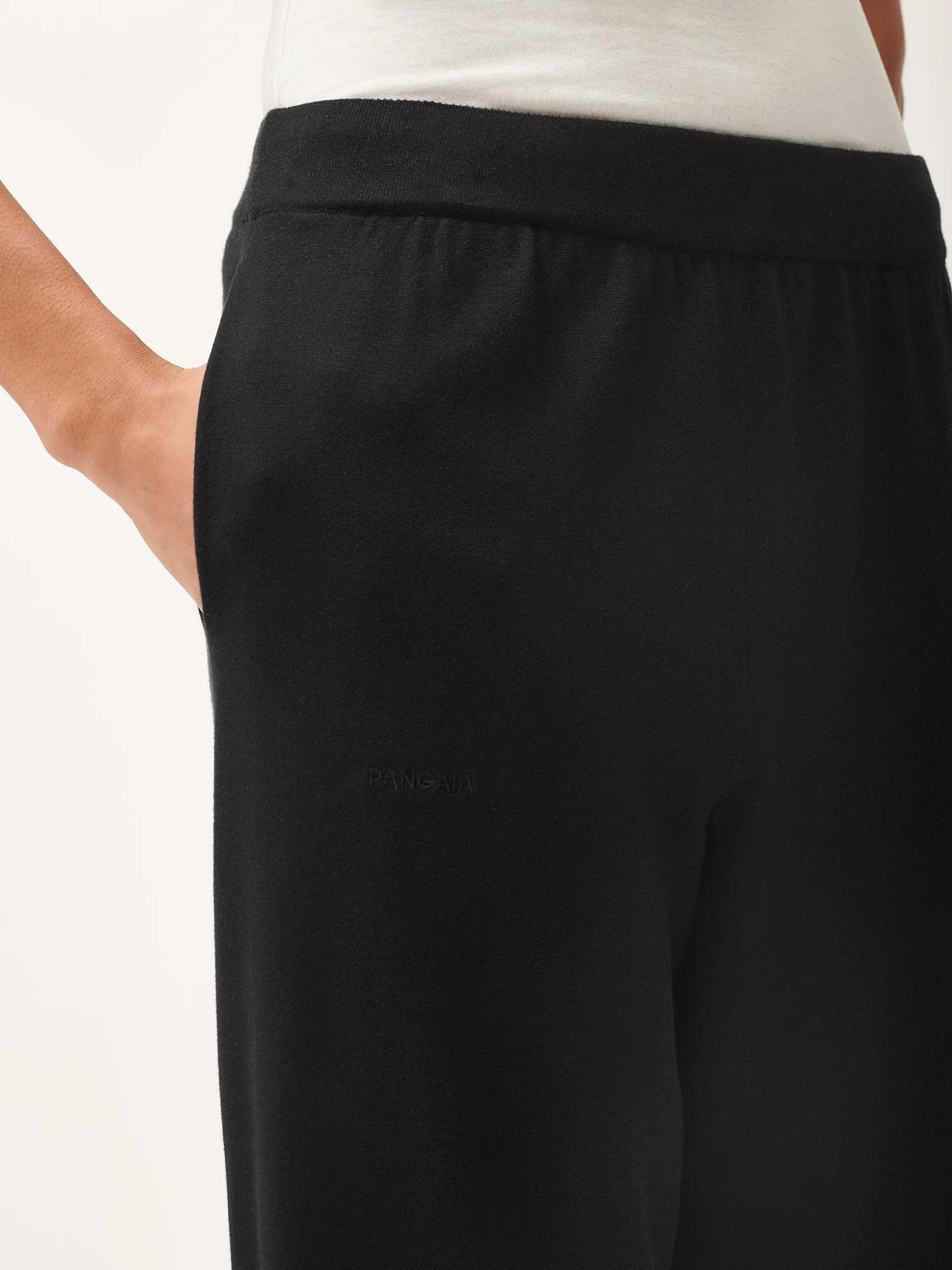 Womens DNA Knitted Straight Leg Track Pantsblack